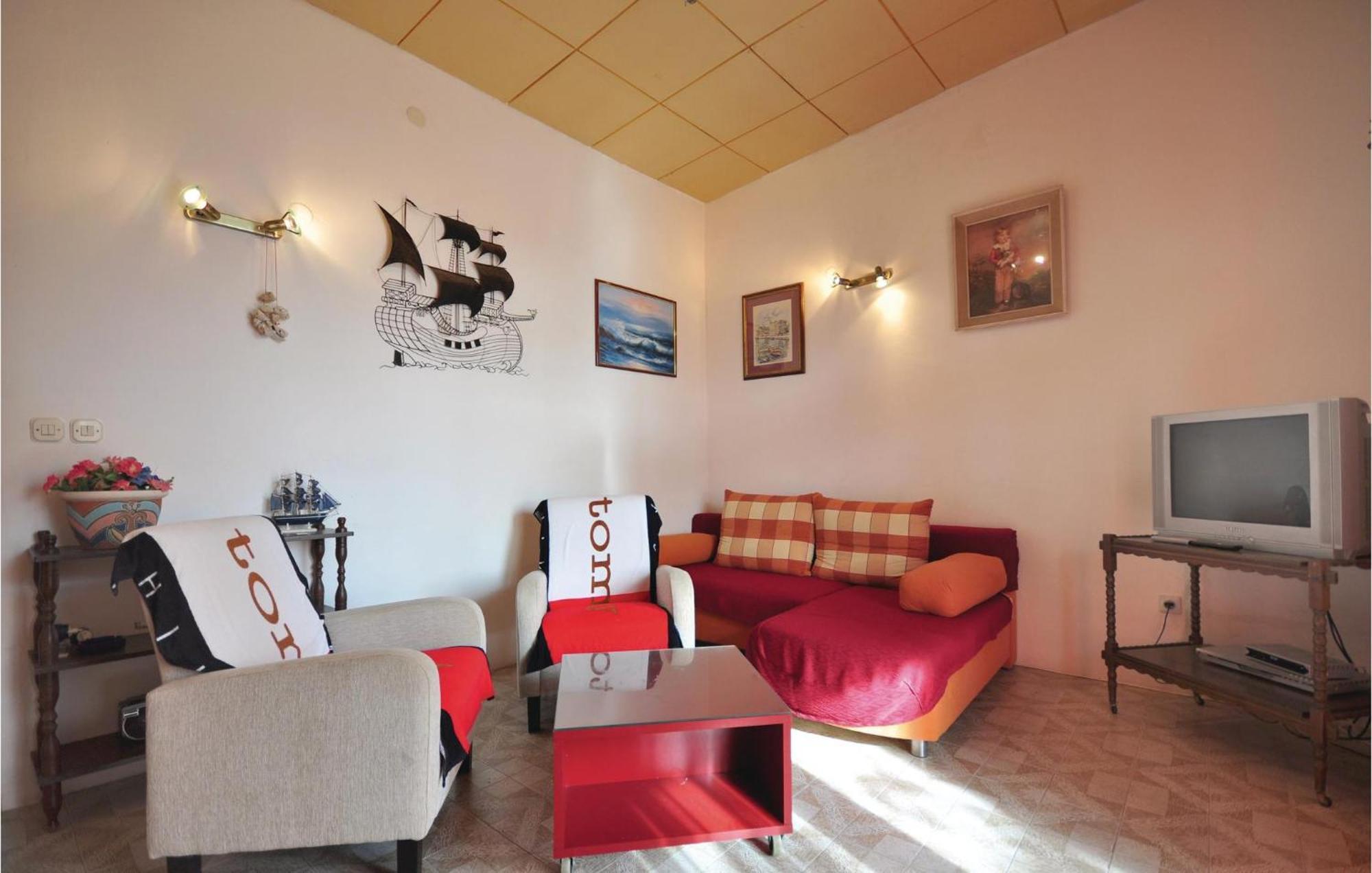 Awesome Home In Seget Vranjica With Wifi Exterior photo