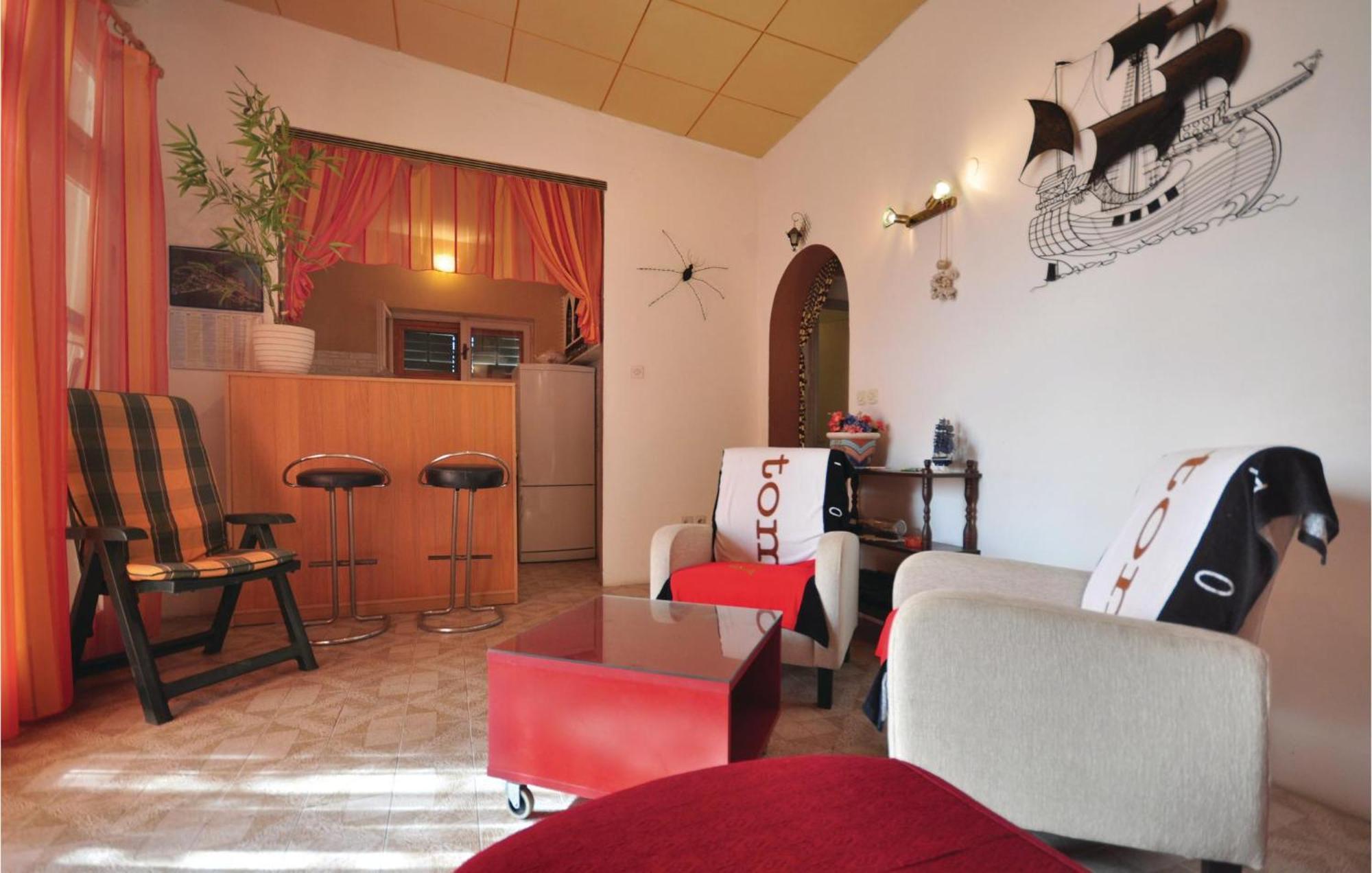 Awesome Home In Seget Vranjica With Wifi Exterior photo